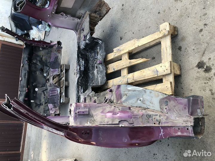 Заднее крыло универсал Toyota Corolla CE101