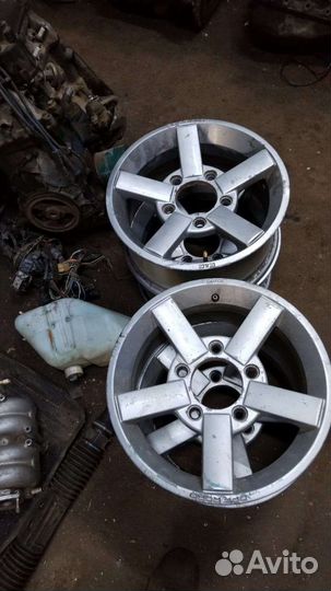 Литые диски R-15 для Нивы