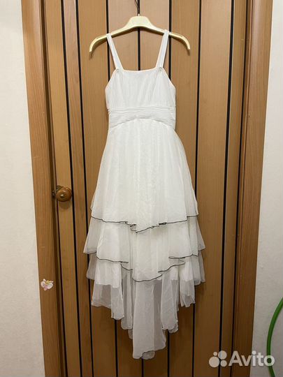 Платье для девочки 42-44 размера