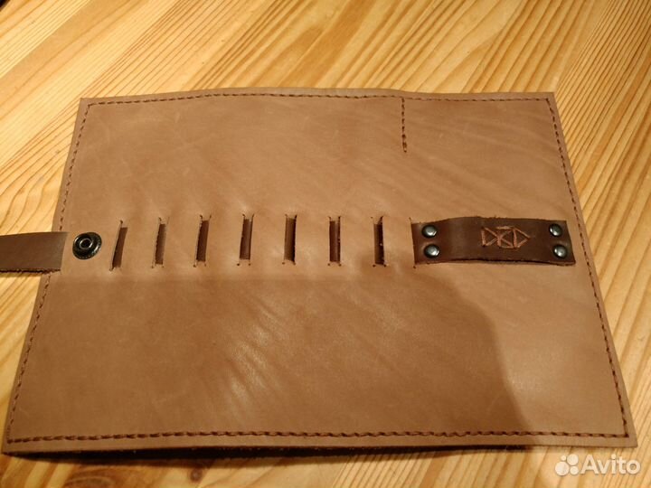 Пенал скрутка из кожи