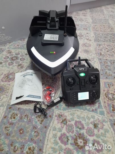 Прикормочный кораблик с gps на40 точек