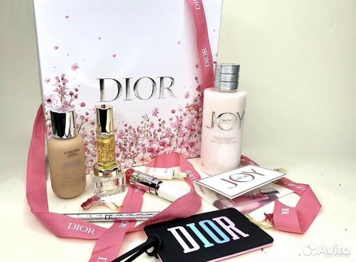 Подарочные наборы Dior