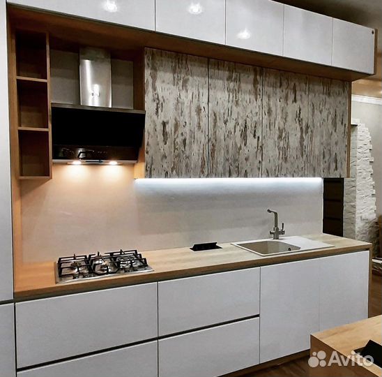 Кухни на заказ без ручек