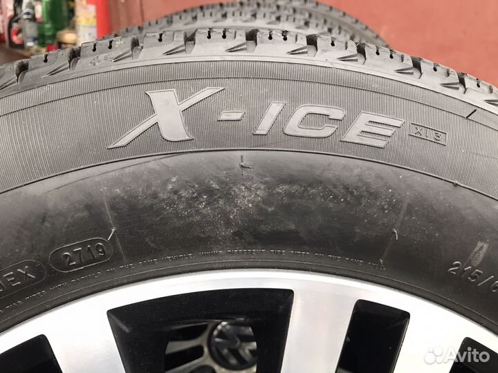 Michelin X-Ice 3 215/65 R17