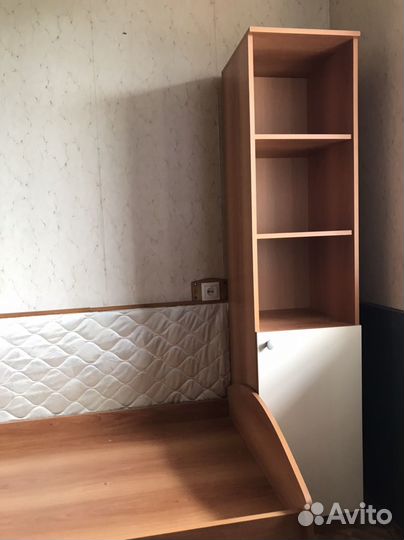 Мебель подростковая б/у