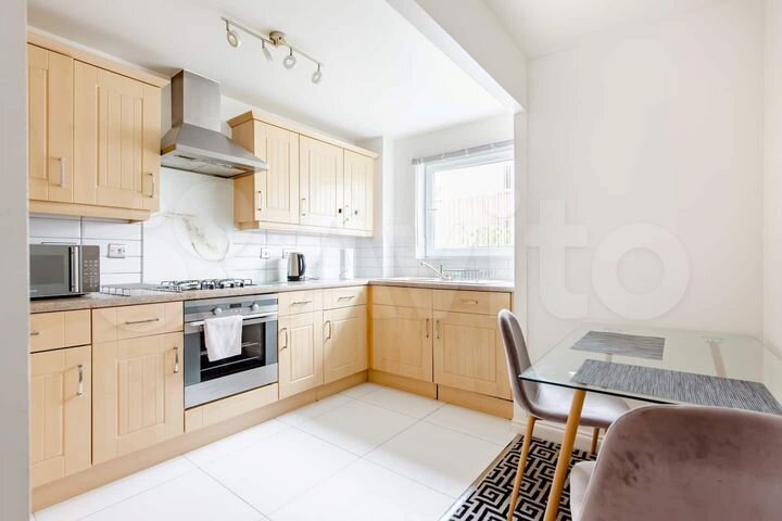 1-к. квартира, 43 м², 2/4 эт.