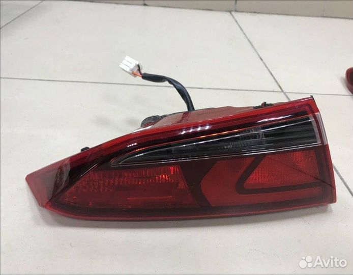 Фонарь задний внутренний левый Hyundai Solaris