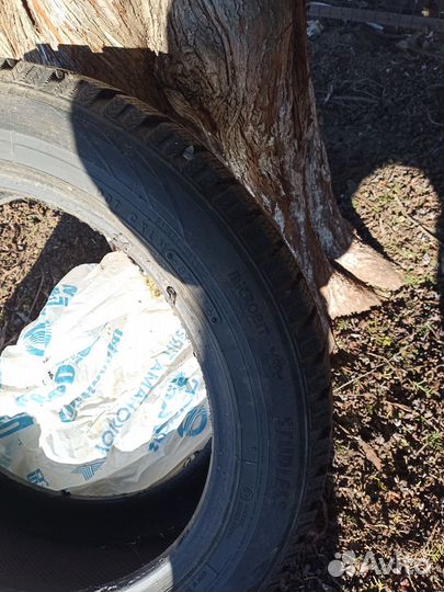 Toyo Observe Garit GIZ 215/55 R17