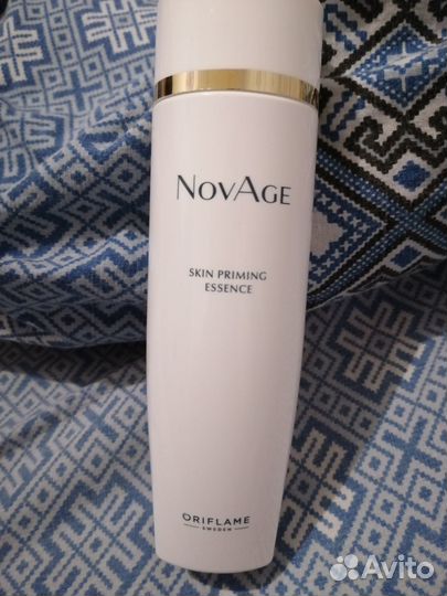 Увлажняющая эссенция для лица