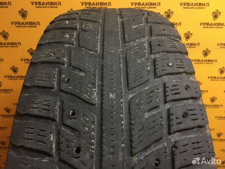 Kumho I'Zen KW22 235/65 R17 108T