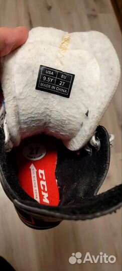 Коньки хоккейные