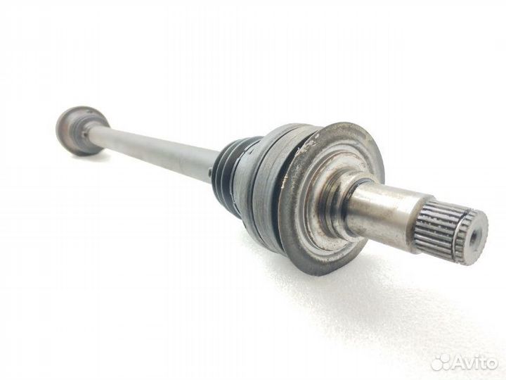 Полуось (привод) задний левый Mercedes-Benz