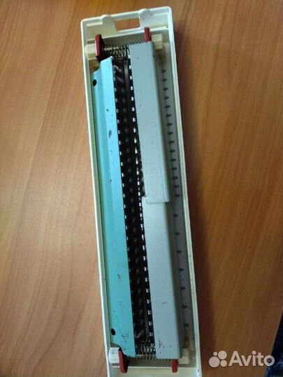 Устройство для ручного вязания урв-28