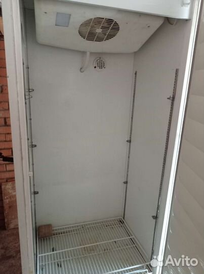 Холодильный шкаф ариада r700m