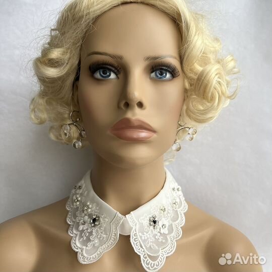 Съемный воротничок из органзы с вышивкой и декором