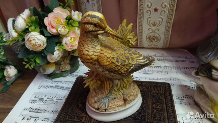 Статуэтка фарфор ручной росписи Бекас