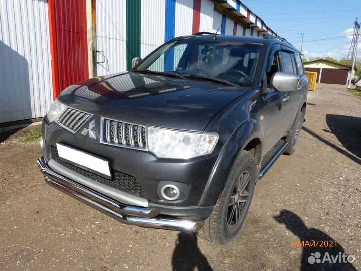 Пороги нержавейка 76мм с листом Паджеро Спорт2