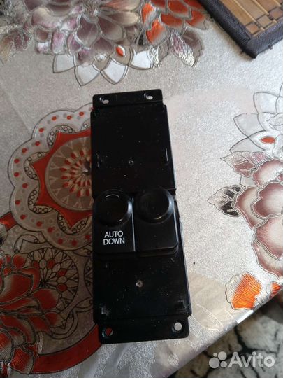 Блок управления электростеклоподьемника solaris