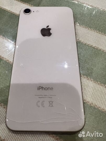 iPhone 8, 64 ГБ