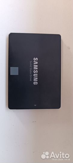 Твердотельный накопитель (SSD) Samsung 500Gb 860 E