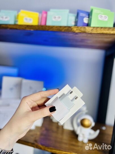 Блок питания для iPhone 20w (цена актуальна)