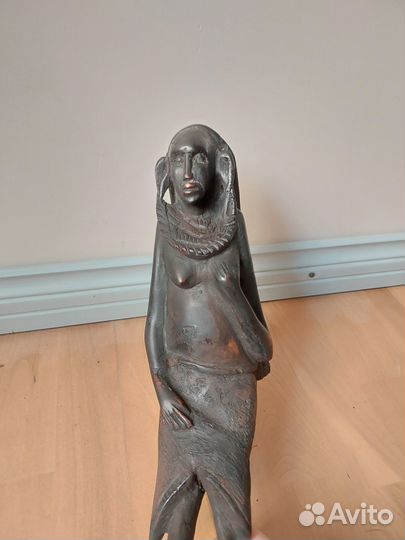 Статуэтки из черного дерева