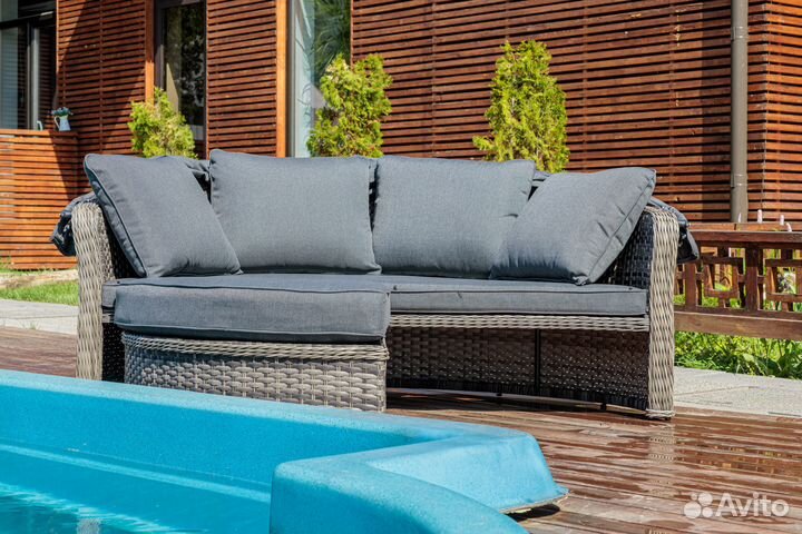 Шезлонг из ротанга лежак-трансформер Violetta