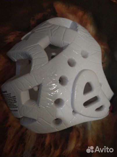 Шлем для единоборств