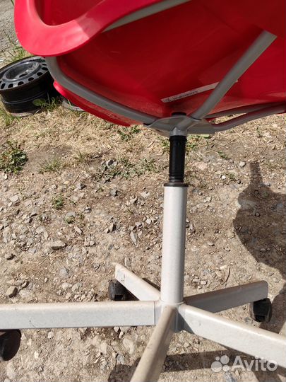 Стул для косметолога бу