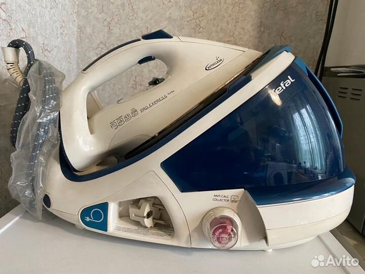Утюг с парогенератором Tefal 1,8л