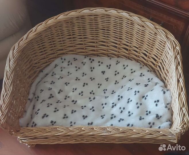 Лежанка плетеная из лозы ротанга для животных бу