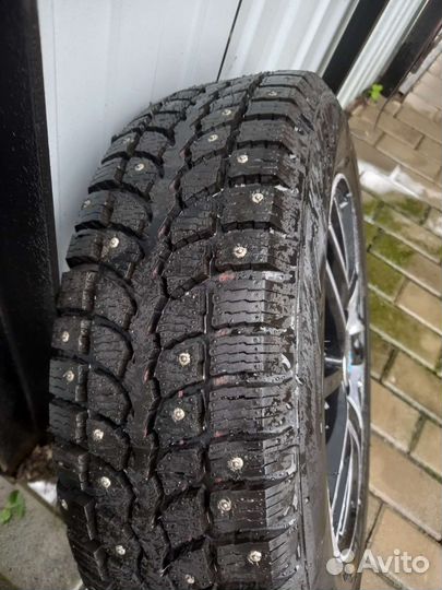 Зимняя резина r14 на дисках новая