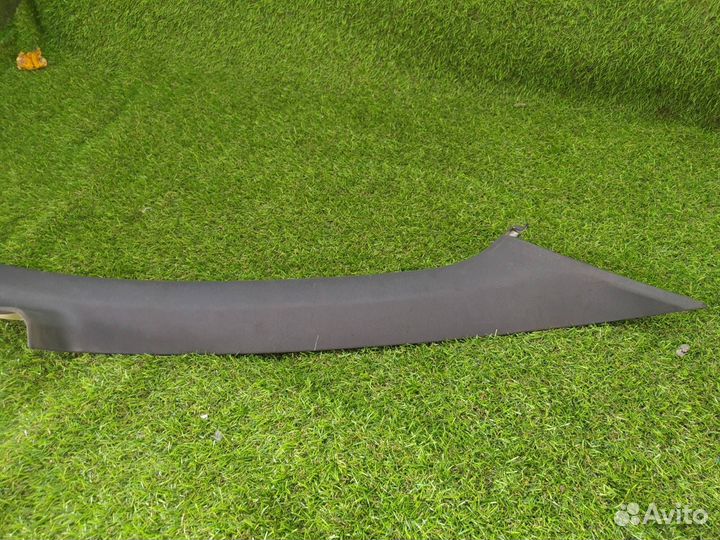 Обшивка стойки кузова передняя правая Audi A4 B7