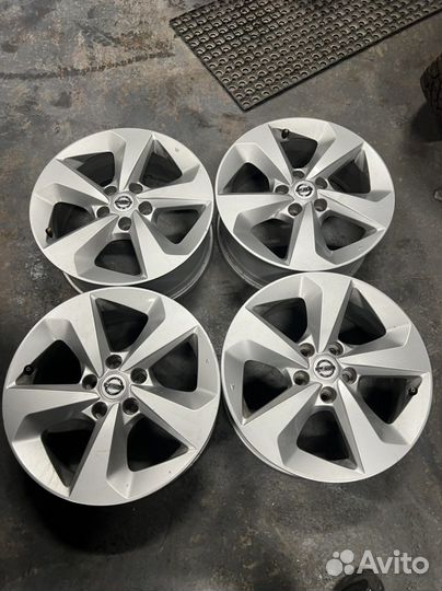 Диски Nissan R17 5/114.3 Оригинал