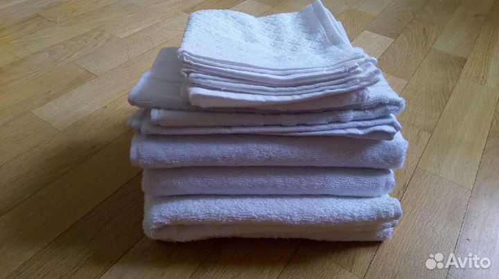 Новые полотенца для рук и для ног 6 шт цена за все
