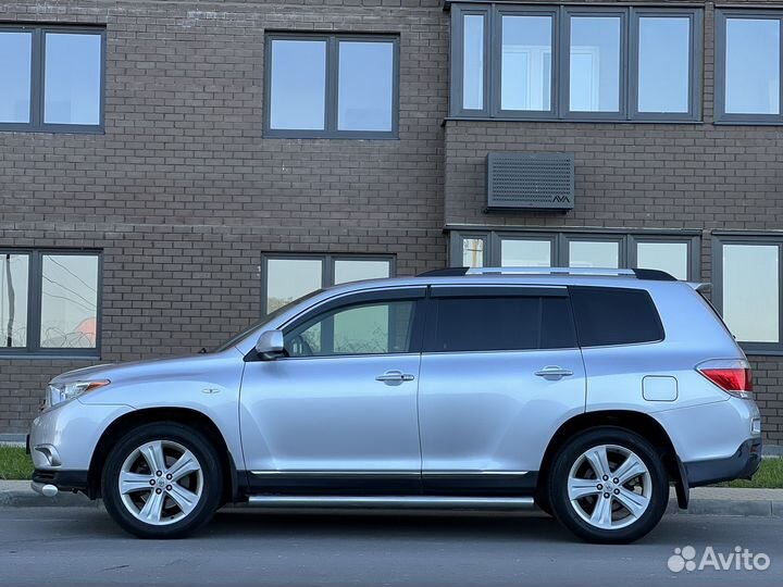 Toyota Highlander 3.5 AT, 2011, 176 240 км