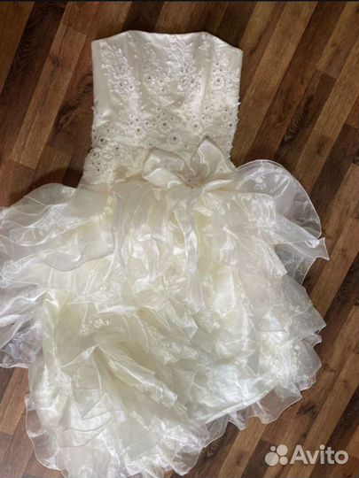 Свадебное платье 44 46 короткое