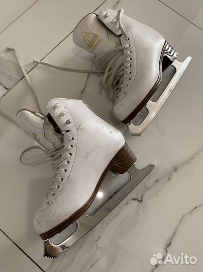 Фигурные Коньки jackson artiste