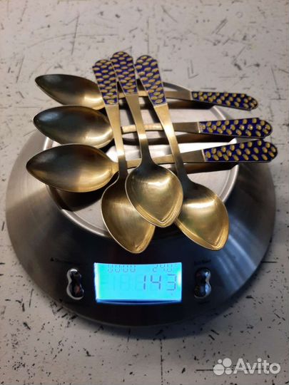 Серебряные чайные ложки