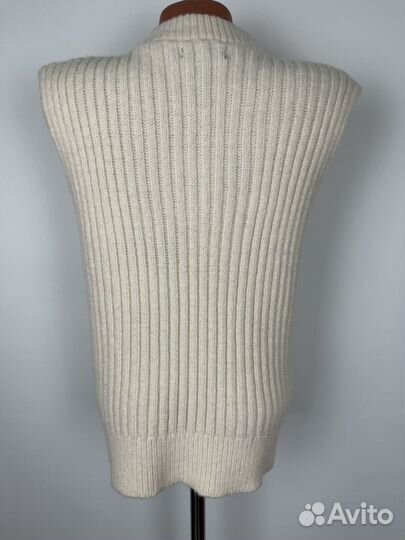 Жилет новый акрил шерсть Aqua США S