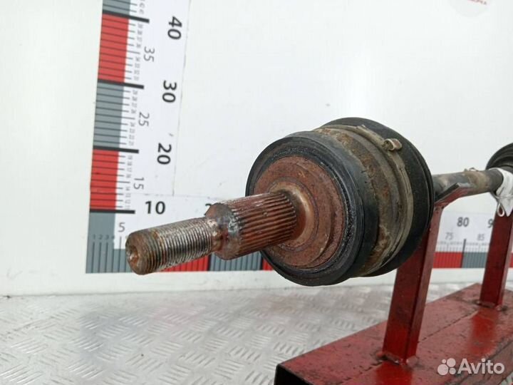 Полуось передняя правая Volkswagen Transporter T5