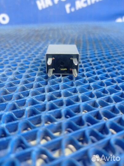 Реле Chevrolet Cruze седан F18D4 2010