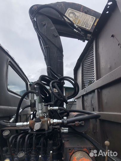 ЗИЛ 131 с КМУ, 1988