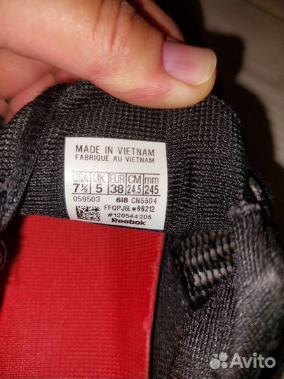 Кроссовки женские 38 размер