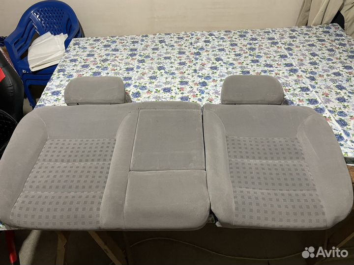 Сиденья golf 4