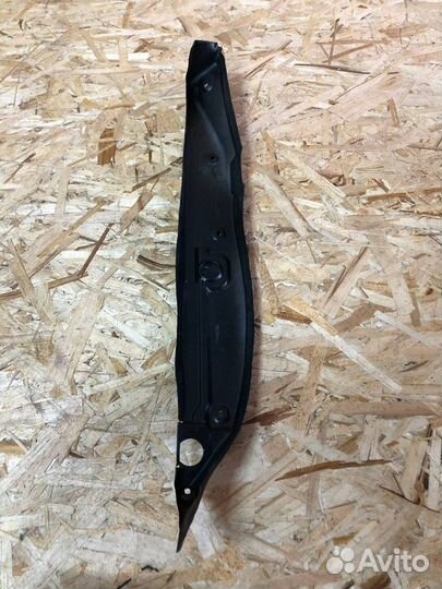 Пыльник крыла Mercedes E W211 3.2 2002