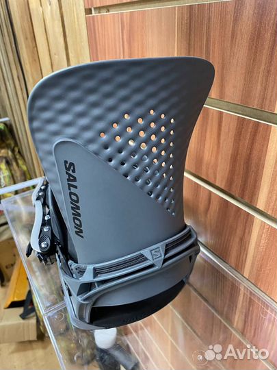 Крепления для сноуборда Salomon Hologram