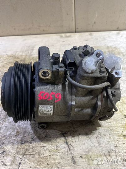 Компрессор кондиционера Mercedes-Benz E-Class W212