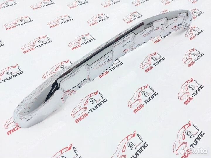 Губа переднего бампера на GL-Class X166 Хром