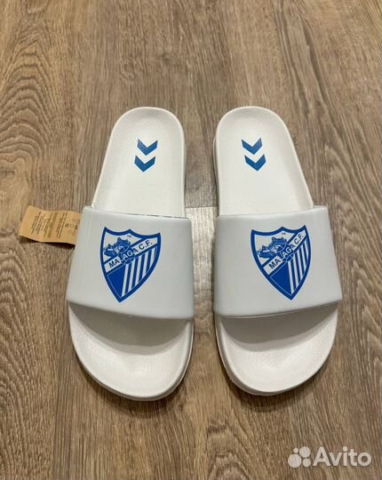 Тапочки Hummel Malaga 45